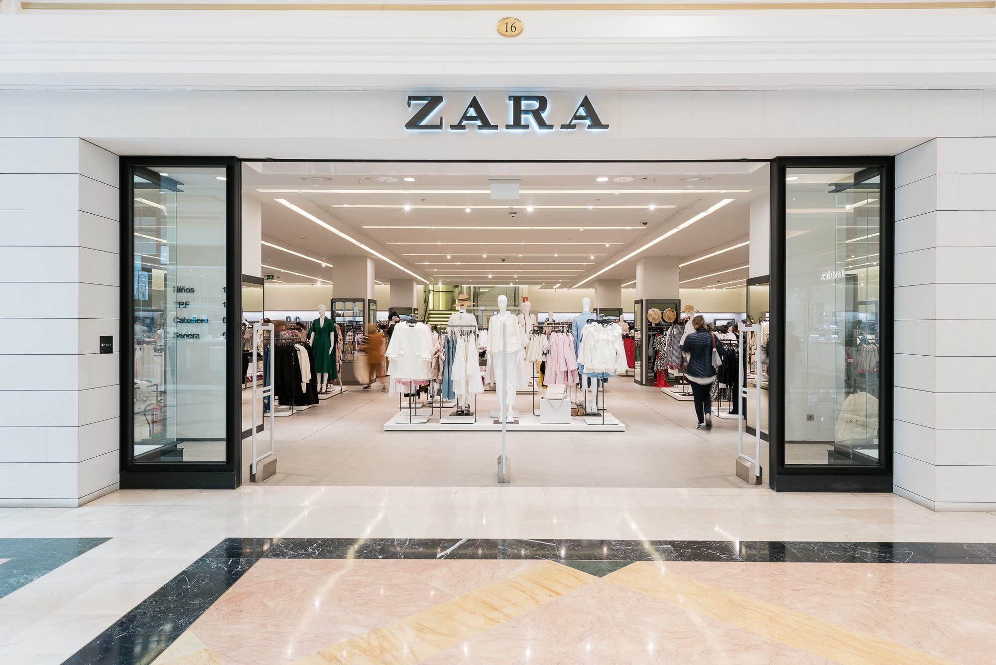 Zara Plaza 2