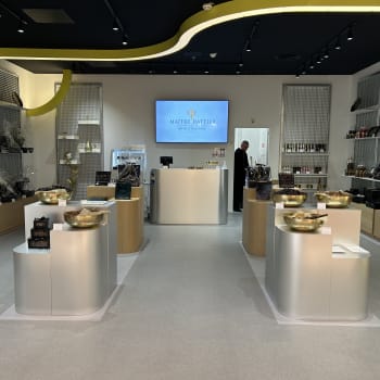 POP UP STORE