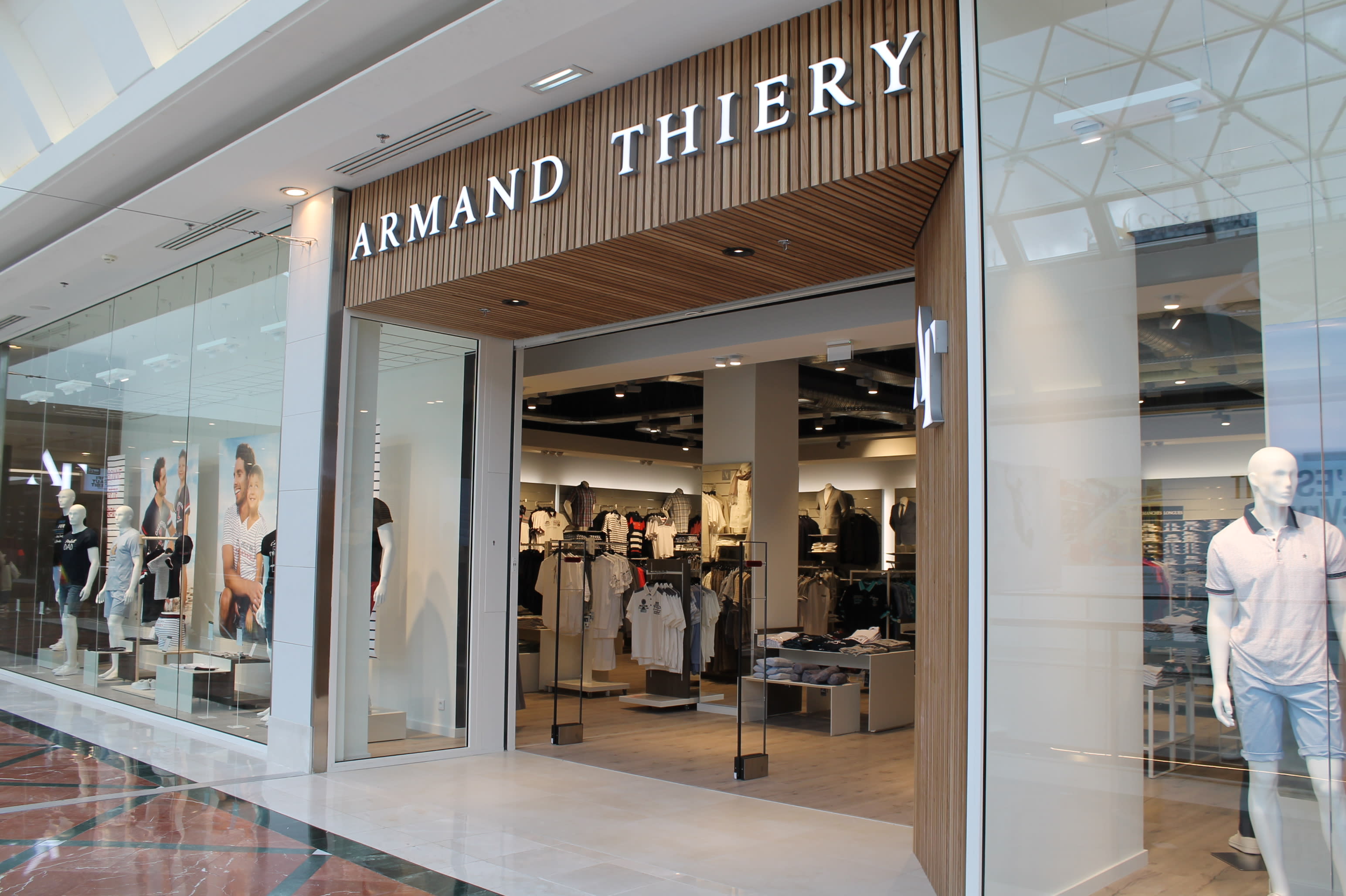 Armand Thiery Homme cover image