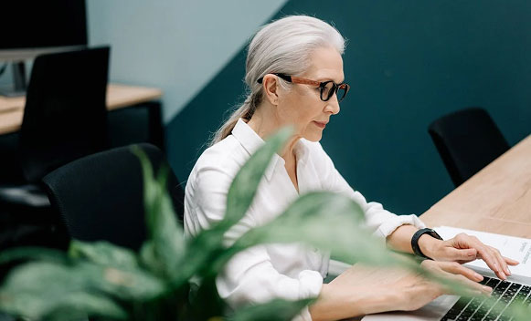 We provide brilliant idea to grow the consulting agency your sharp brand