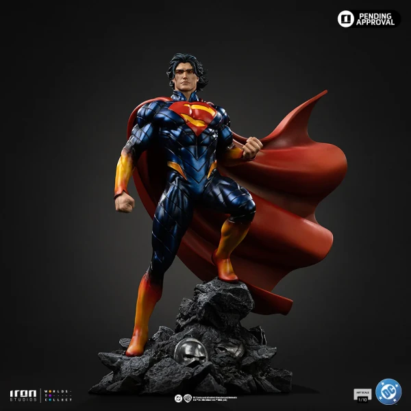 SuperMan Prestige Statue