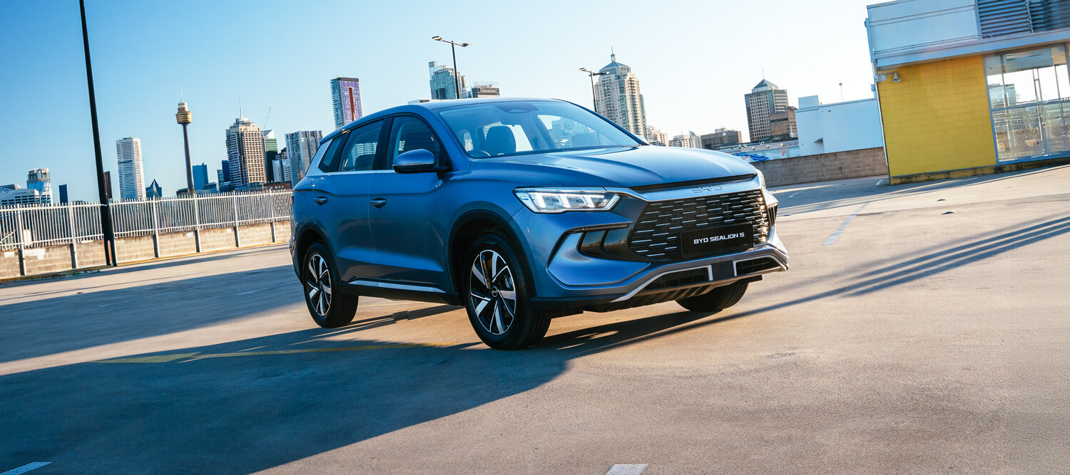 BYD SEALION 5