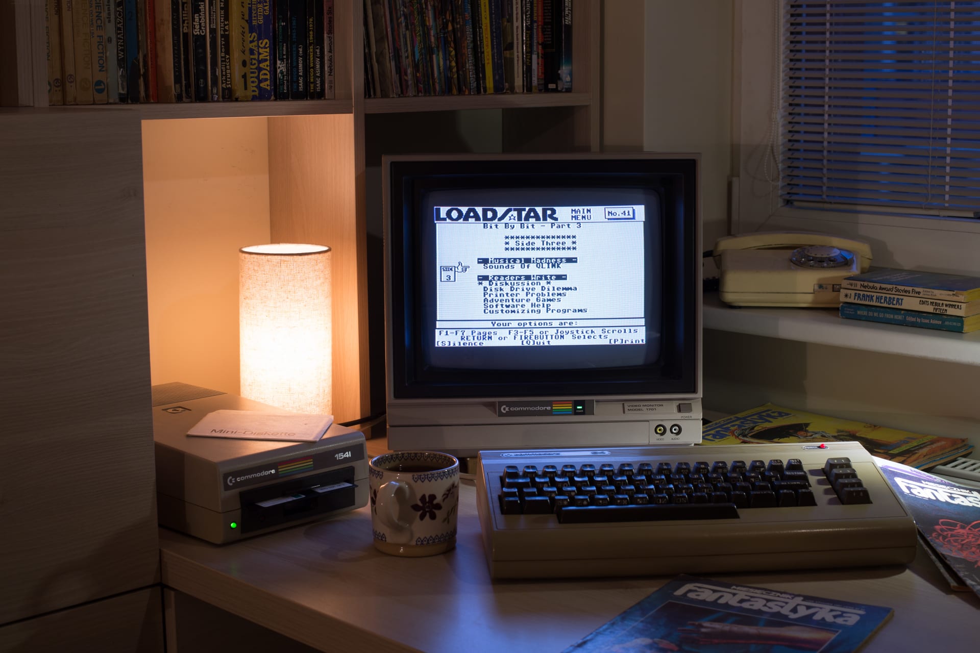 Commodore 64 Breadbin + Commodore 1701 monitor + Commodore 1541 disk drive