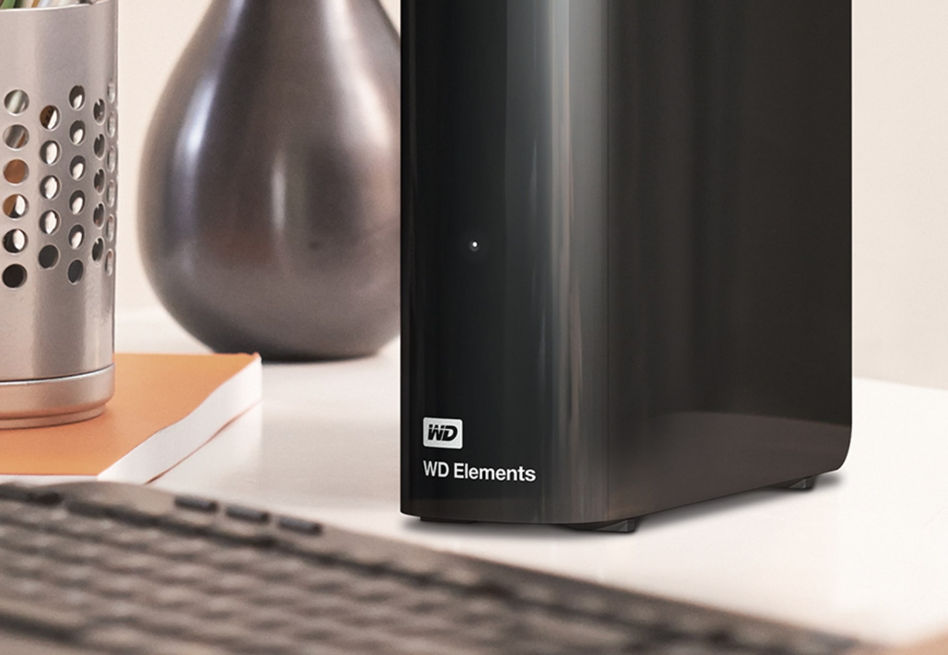 WD 18TB Elements Desktop External Hard Drive