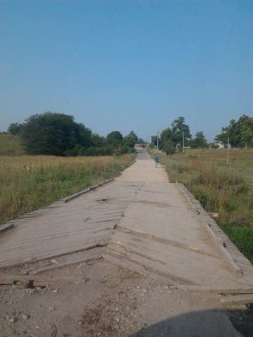 rickety-bridge