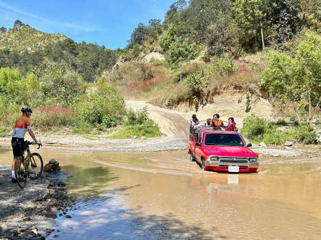 "Challenging, Rewarding, Tough, Amazing, Spectacular.": Ruta Maya Riders Speak Out Guatemala7