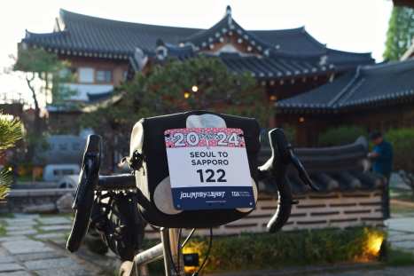Early-morning-at-our-Hanok-stay-in-Gyeongju