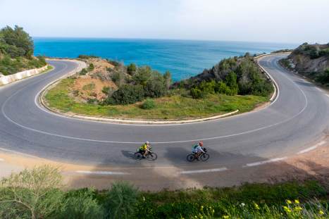 AlgerianRoadHorseshoeBend2