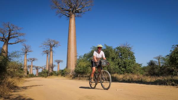 Toni-Anne Pease: Half a Year Cycling the African Continent