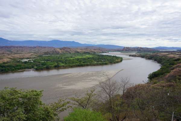 Been chasing her for many kilometers, the Magdalena is Colombia's largest river