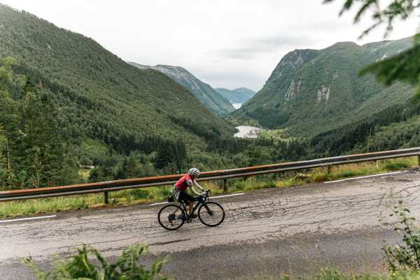 The Progressive Gradient to Valhalla