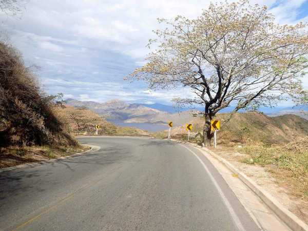 Views galore as we cycle past one of countless lagunas in Southern Colombia