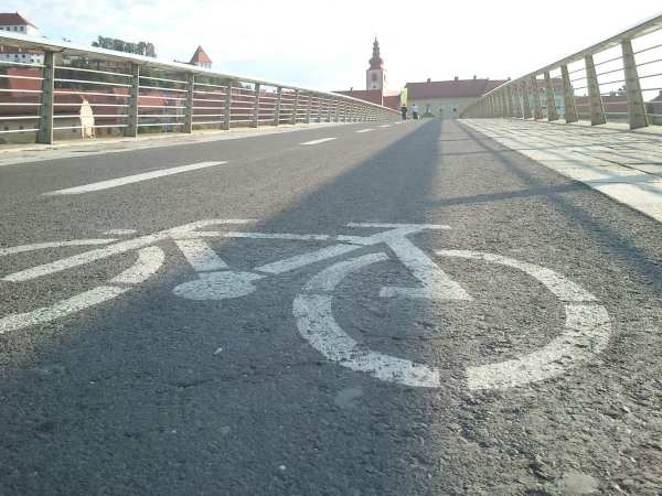 Slovenia - Bridge for bicycles and pedestrians only