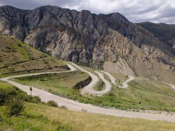 A stunning but tough gravel climb in Kyrgyzstan