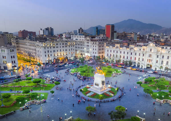 An Unusual Rest Day In Lima: A Witches' Market & Paddington The Bear