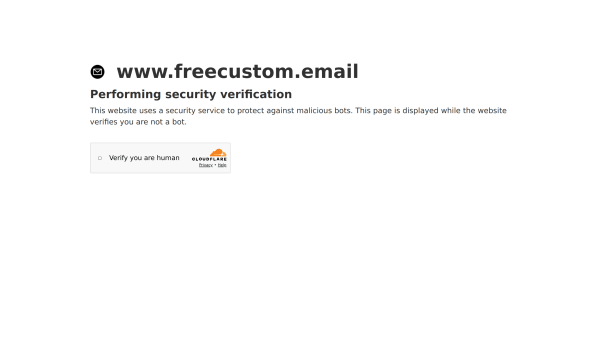 FreeCustom.Email's website screenshot
