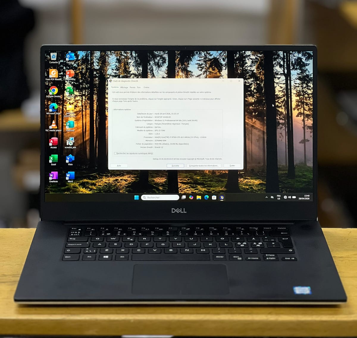 ⭐️ Ultra soft laptop DELL XPS 15 7590 | Intel 𝐂𝐨𝐫𝐞 𝐢7 de 9th gen couplé a #16GO 𝐑𝐀𝐌 | 512 GB SSD de stockage, 04 gb dédié NVIDIA et un écran 15.6" Full HD OLED 2