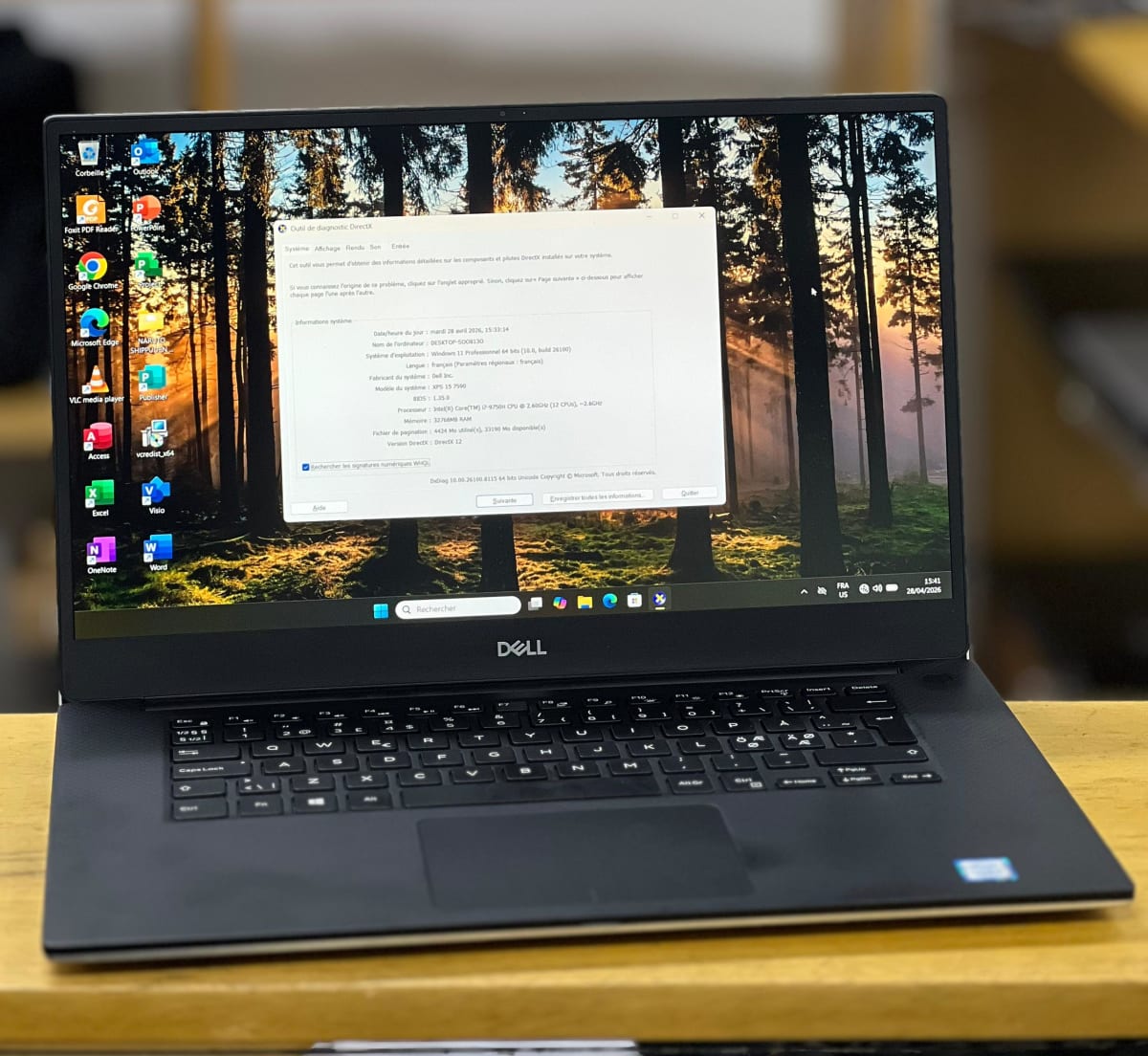 ⭐️ Ultra soft laptop DELL XPS 15 7590 | Intel 𝐂𝐨𝐫𝐞 𝐢7 de 9th gen couplé a #16GO 𝐑𝐀𝐌 | 512 GB SSD de stockage, 04 gb dédié NVIDIA et un écran 15.6" Full HD OLED 3