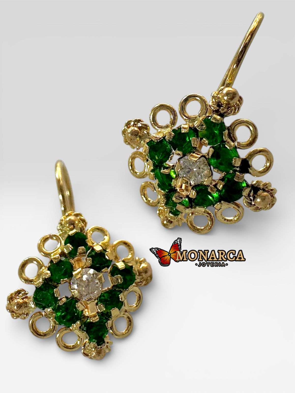 ARETES ORO18K