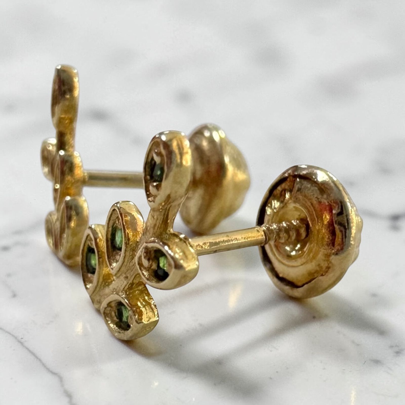 TOPO ROSCA ORO18K/HOJAS