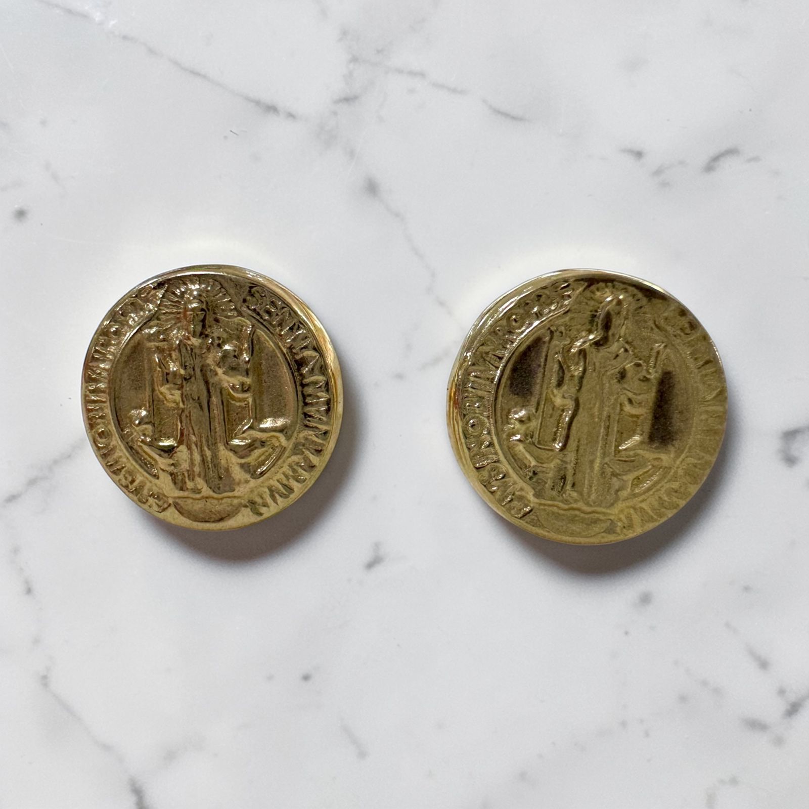 TOPO ROSCA ORO18K/SAN BENITO