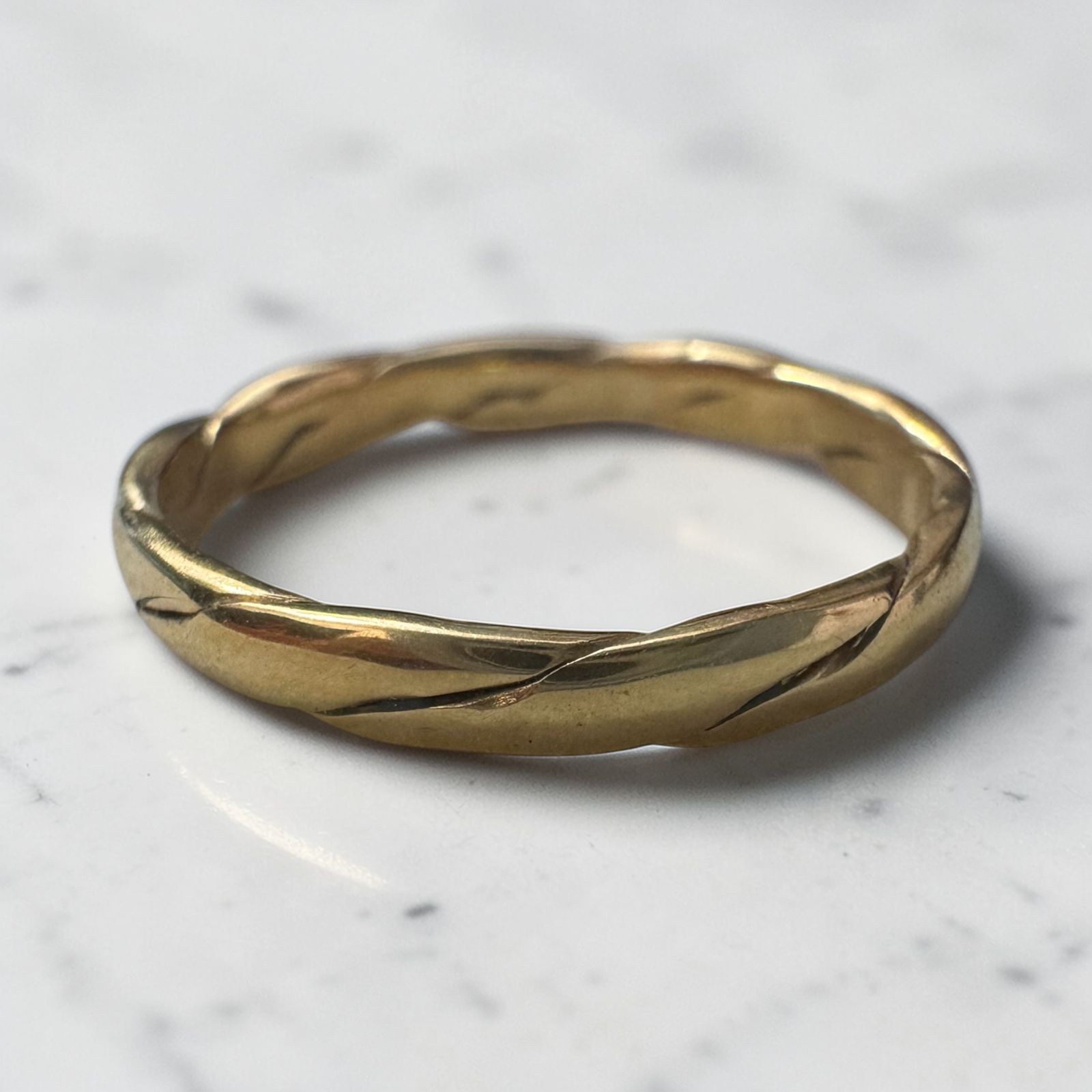 ANILLO ORO18K/CHURUMBELA