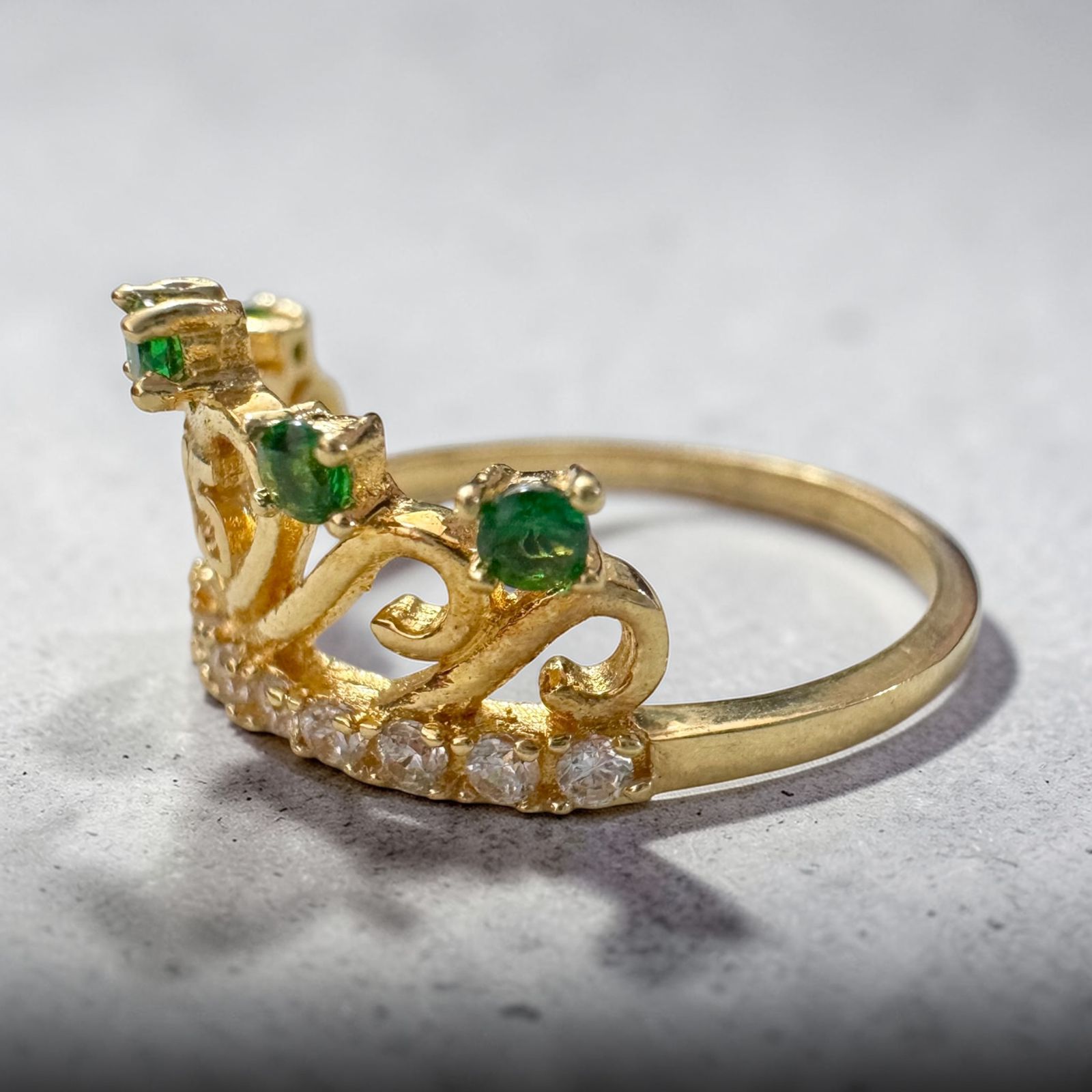 ANILLO ORO18K/CORONA