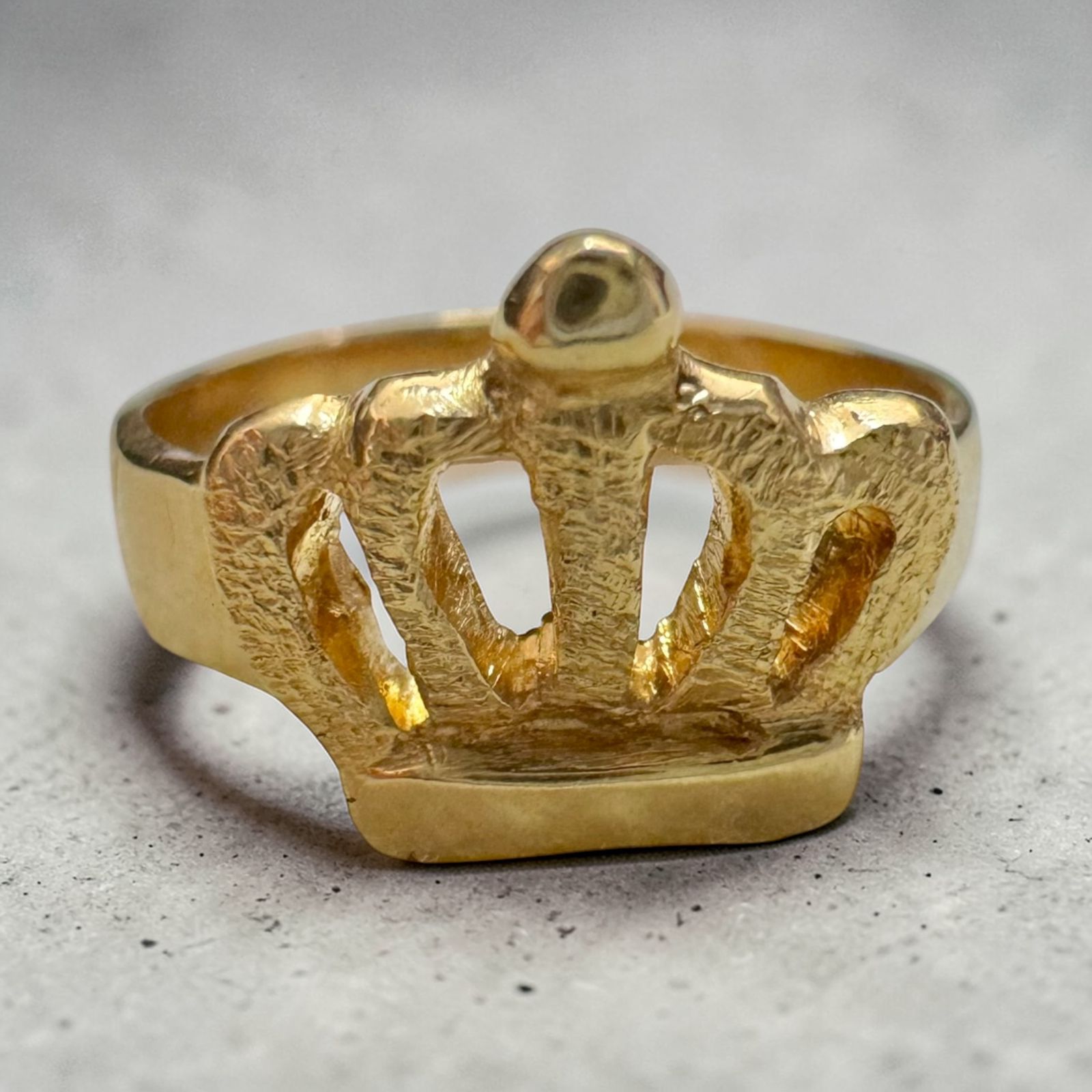 ANILLO ORO18K/CORONA