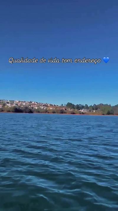 Viver em Alphaville é estar cercado de beleza, organização e bem-estar.