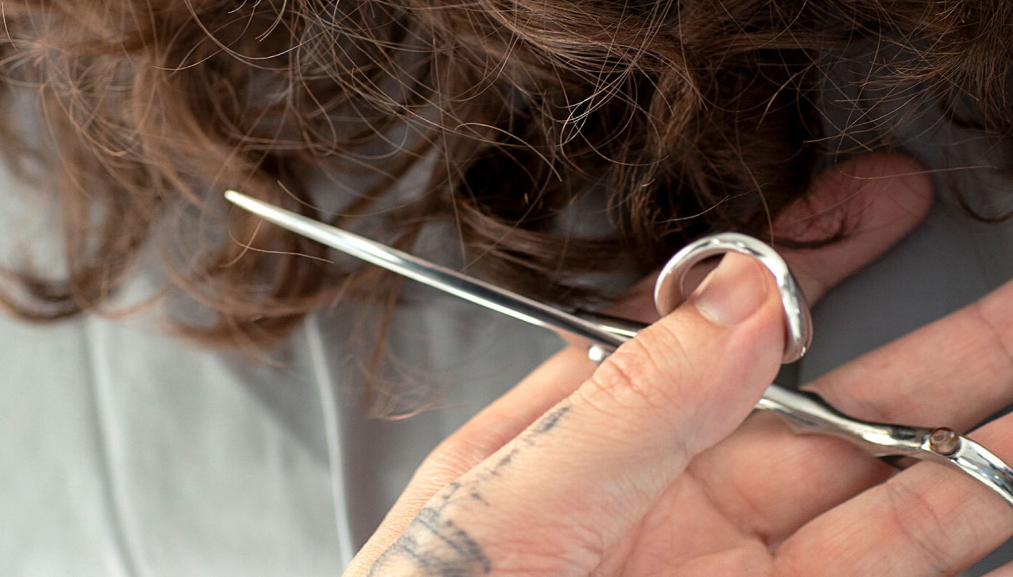the DevaCut: scissors to curly hair