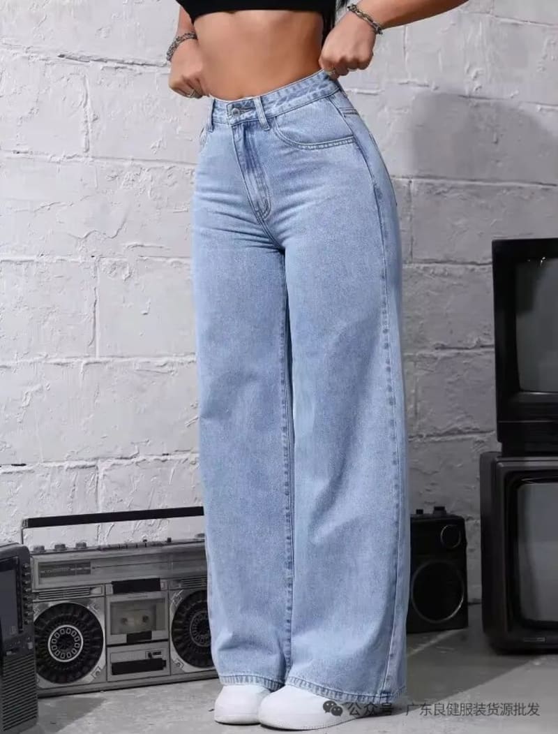 Ladies Jeans Trousers — image 1 of 3