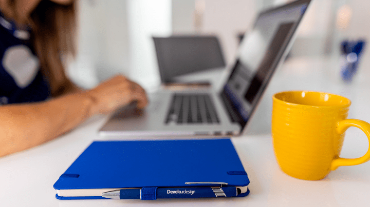 How to Start an eCommerce Business - 2024 Guide