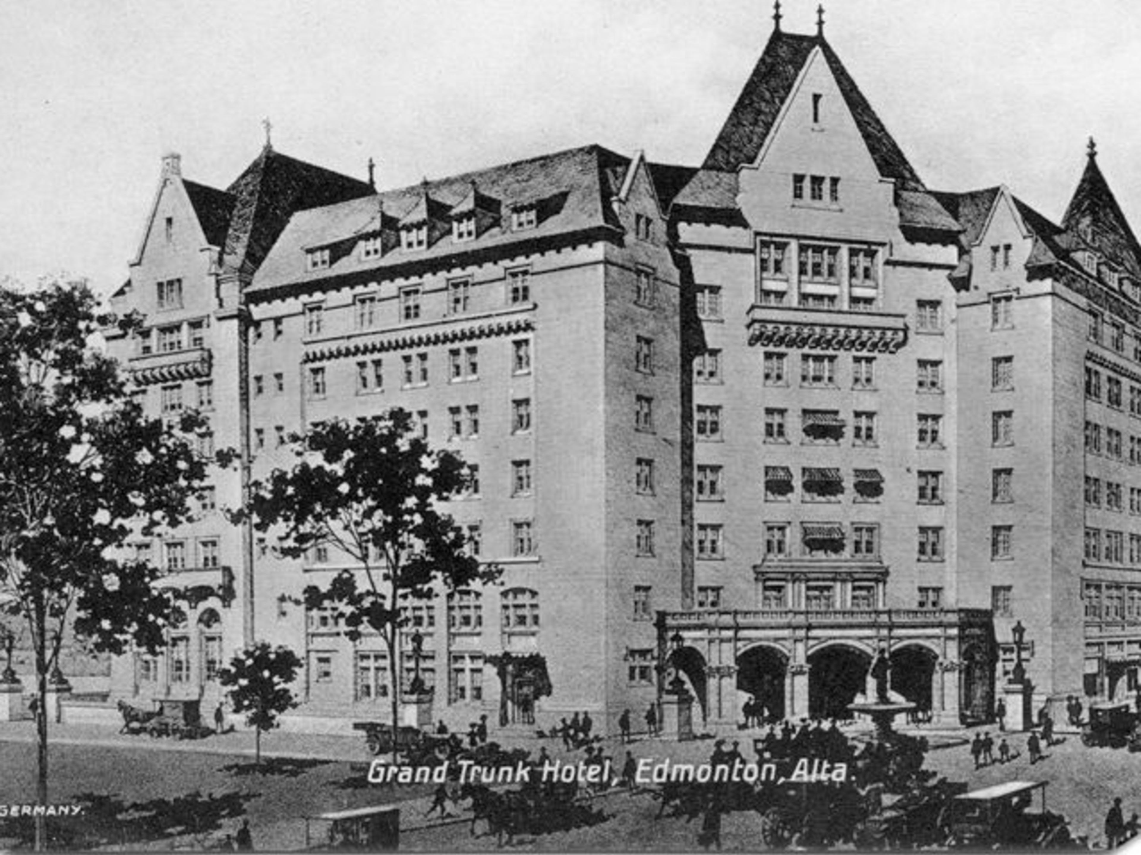 Hotel Macdonald