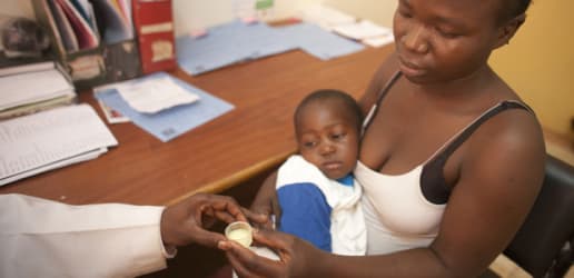 Lessons from Ebola can help with malaria fight