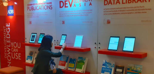 Opinion: Is tacit-knowledge transfer another hype in the development community?