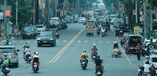 Opinion: On road safety, time for more governments to race ahead