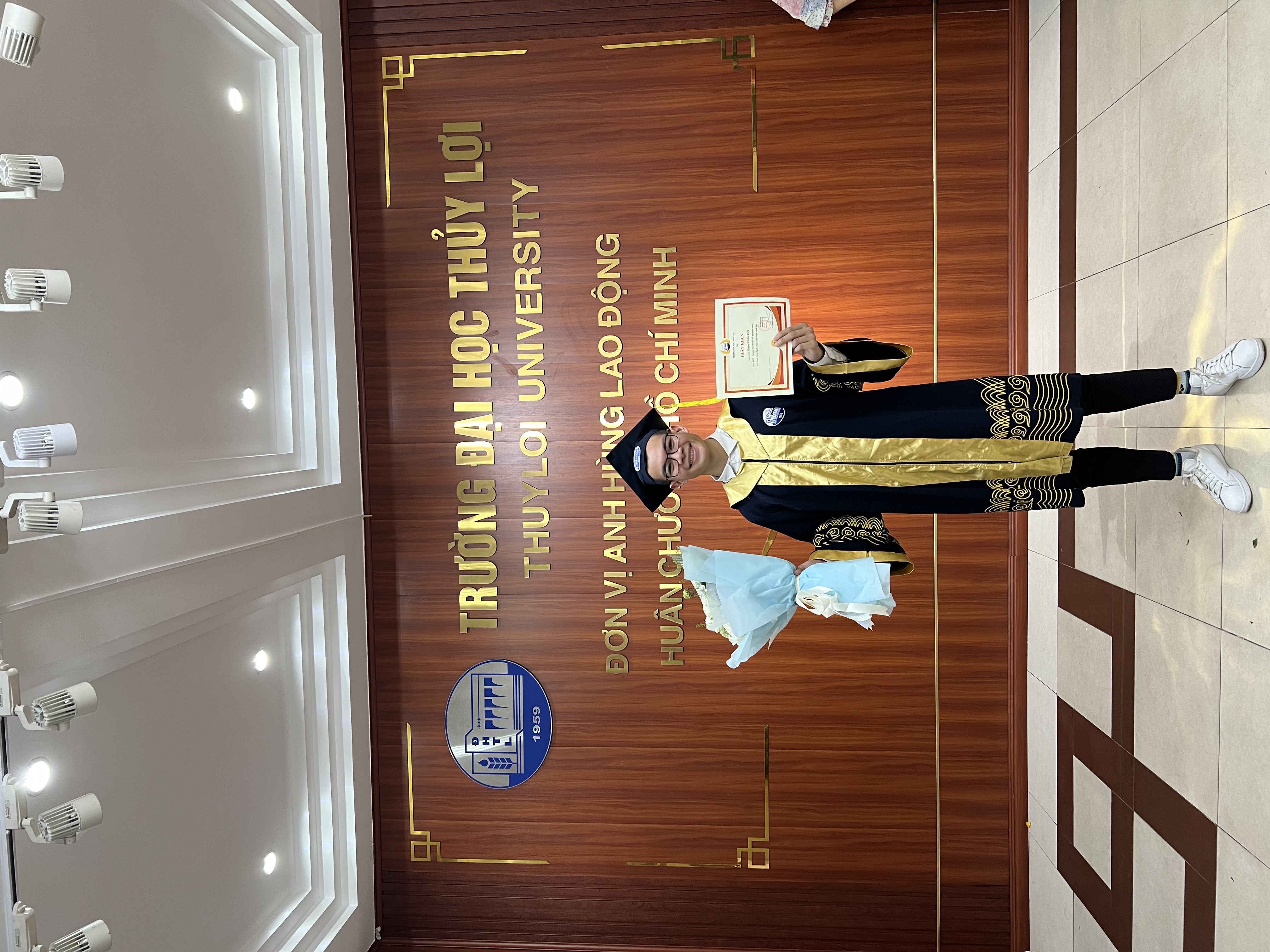 Hành Trình 4.5 Năm Tôi Luyện Nên Một Kỹ Sư Tài Nguyên Nước