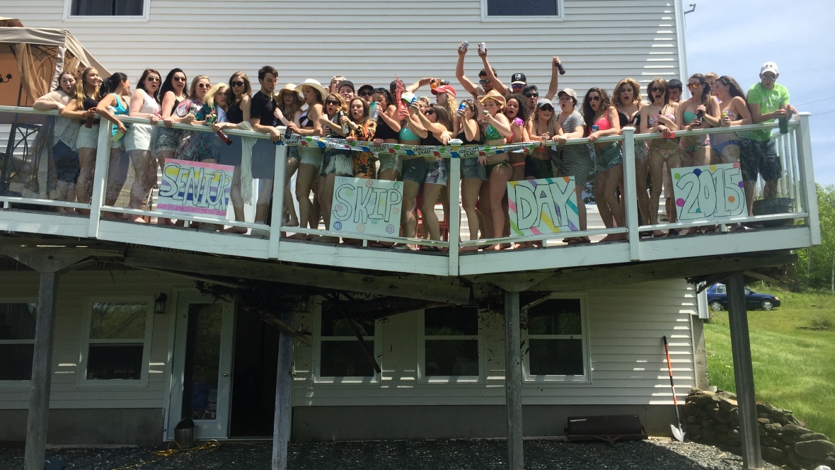 brazil-lake-deck-collapse brazil-lake-deck-collapse