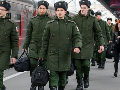 Оклады силовиков и военных в России с 1 октября вырастут на 10,5%