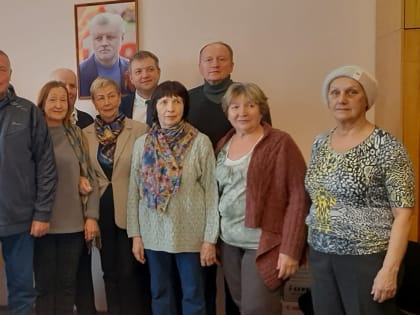 С днём рождения партии