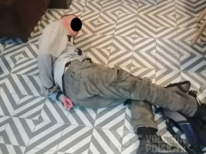 В Вологде «боец ЧВК» ворвался в кафе, напал на бармена и полез в драку с охраной
