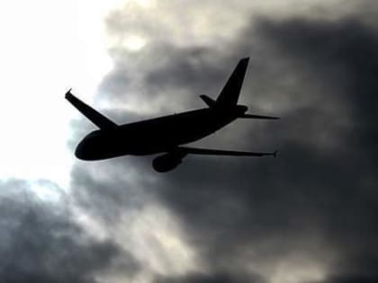 Пассажирский Boeing 737 подал сигнал тревоги над Вологодской областью