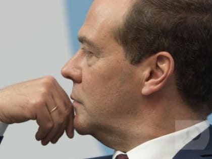 Дмитрий Медведев пригрозил Украине «салютом» из новейших российских крылатых ракет