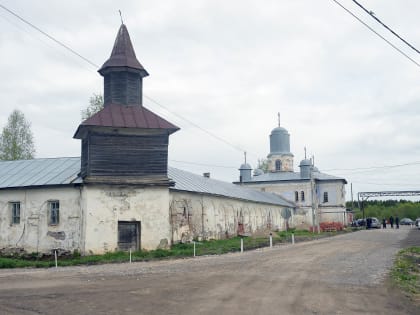 «Весело днесь сошедшеся в памяти твоей, Ниле богомудре…»
