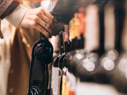 В России хотят ввести запрет на продажу алкоголя лицам, не достигшим 21 года