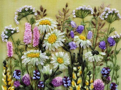 Выставка рукоделия «Цветы и камни» открылась в Вологде