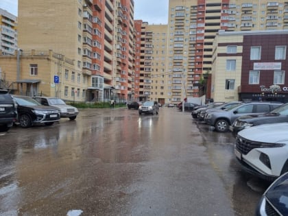 В Вологде водитель «Ниссана» урезонил шустрого 9-летнего мальчика, которого пришлось госпитализировать