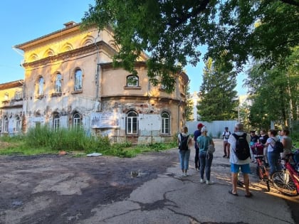 Восемь монастырей насчитали в Вологде участники велосипедной экскурсии