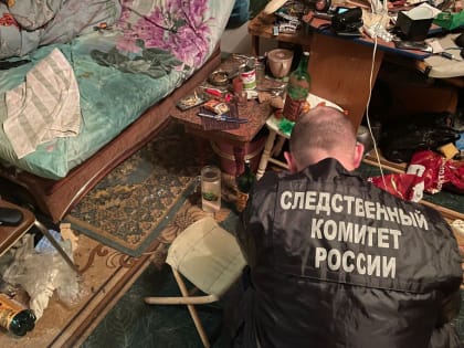 В Череповце подозреваемый в убийстве три дня пил рядом с телом