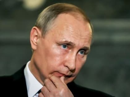 Путин подвез вице-премьера на КамАЗе и в шутку поинтересовался наличием денег